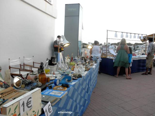 Penúltimo mercado al lado del mar