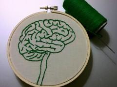 No hay nada que te mienta tanto como tu cerebro. Tenemos un cerebro emocional construido biológicamente para sobrevivir en otras condiciones ambientales, no diseñado para tomar las mejores decisiones en...