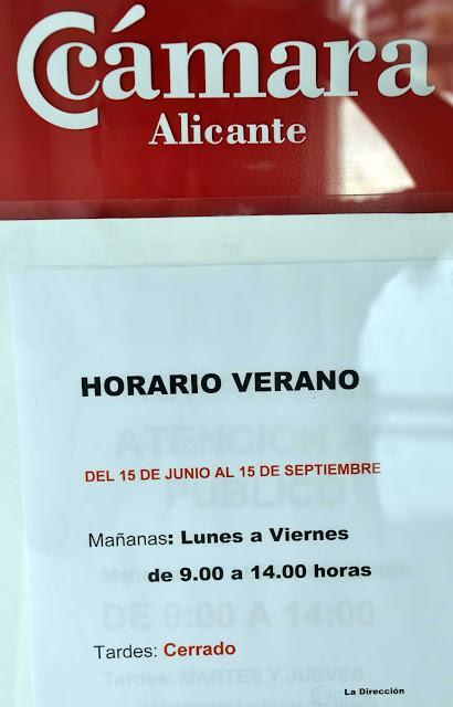 II Exposición de Productos Artesanos en la Cámara de Comercio de Alicante