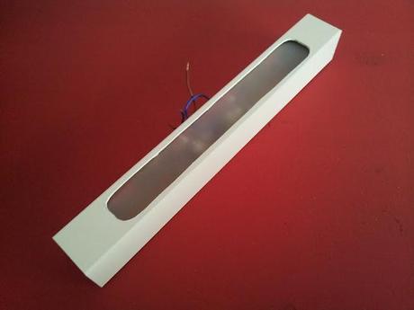 Ikea-Hack: Una lámpara con la pata de una mesa Lack