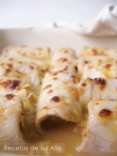 Escalopines enrollados a la piña