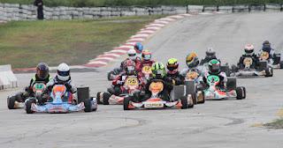 Lluvia y adrenalina al máximo en el autódromo de León