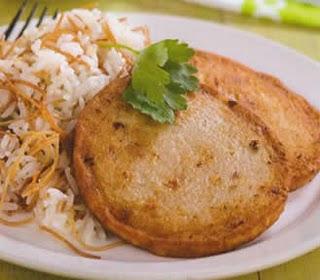 HAMBURGUESAS DE PESCADO CON ARROZ
