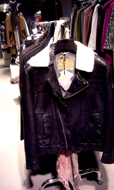 Go on Showrooms. FW12-13' trends