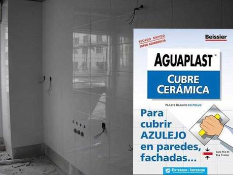 Empapelar encima de azulejos