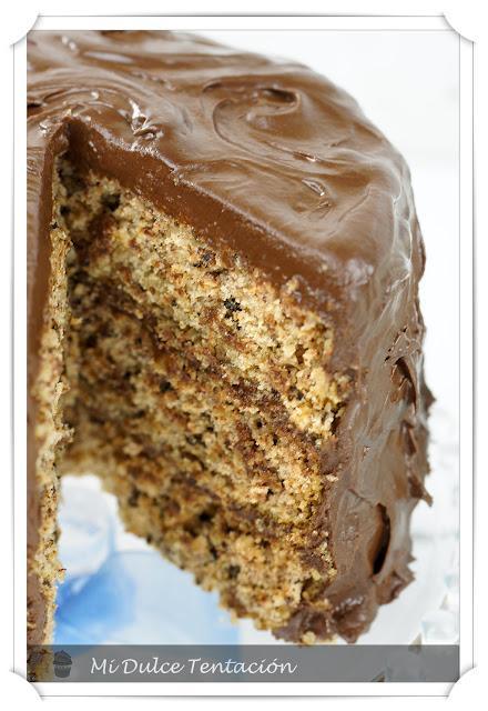 Banana y Wlanut Layer Cake - Mi Cumpleaños y Una Muy Buena Noticia Banana y Wlanut Layer Cake - Mi Cumpleaños y Una Muy Buena Noticia