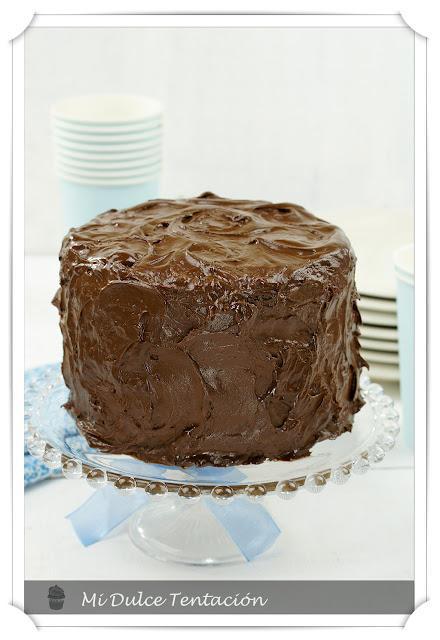 Banana y Wlanut Layer Cake - Mi Cumpleaños y Una Muy Buena Noticia