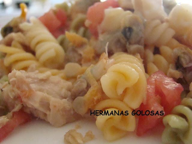 ENSALADA DE PASTA CON ATÚN Y BERBERECHOS
