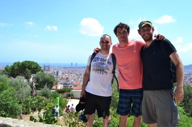 Con Fer y Octavio. Tres argentinos en Parc Guell