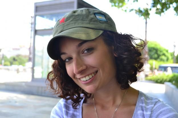 Janire, con la gorra de la Odisea