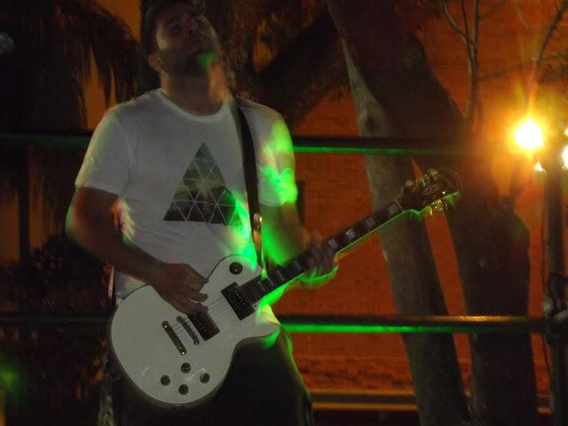 Modalterna.Eventos.POR EL MEDIO DE LA CALLE