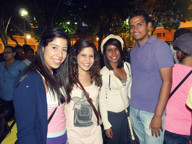 Modalterna.Eventos.POR EL MEDIO DE LA CALLE