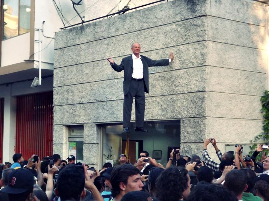 Modalterna.Eventos.POR EL MEDIO DE LA CALLE