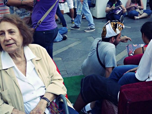 Modalterna.Eventos.POR EL MEDIO DE LA CALLE