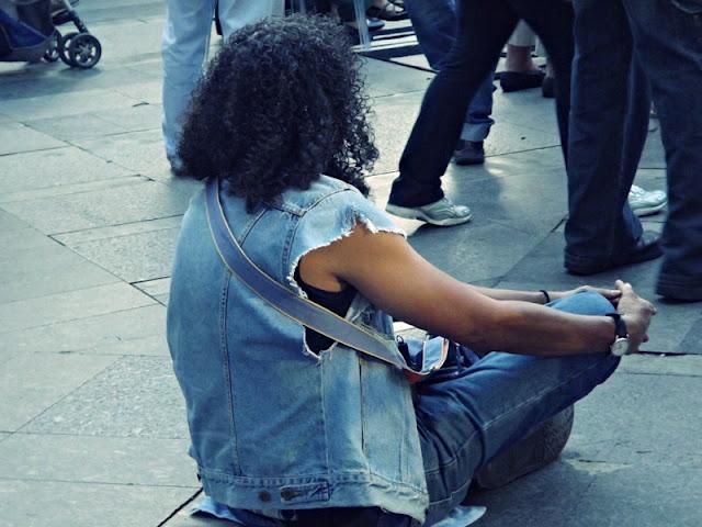 Modalterna.Eventos.POR EL MEDIO DE LA CALLE