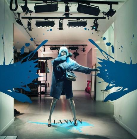 Theatrical shop windows