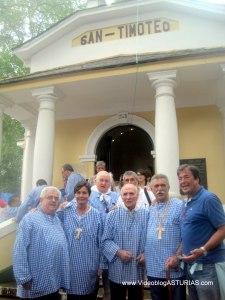 San Timoteo 2012, en Luarca: Ermita, cofrades y politicos
