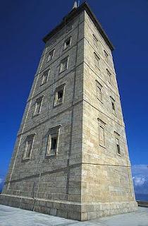 FAROS DE GALICIA: DE LA TORRE DE HÉRCULES AL FARO DE LA ISLA PANCHA EN RIBADEO