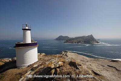 FAROS DE LA COSTA GALLEGA: LAS RÍAS BAJAS