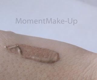 Rostro Bases y Correctores Moment Make Up
