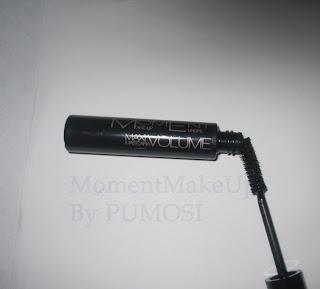 Ojos :mascaras,sombras y lápices Moment Make Up