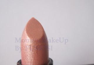 Labios: barras y brillos de Moment Make Up