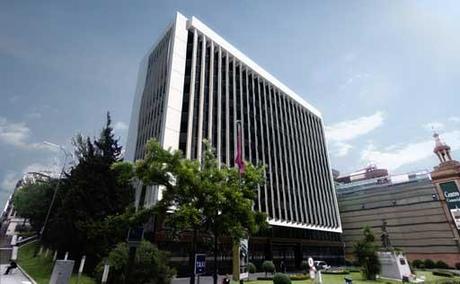 A-cero Projects Avanzan las obras de rehabilitación de fachada, de un céntrico edificio de Madrid