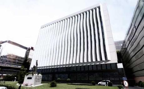 A-cero Projects Avanzan las obras de rehabilitación de fachada, de un céntrico edificio de Madrid