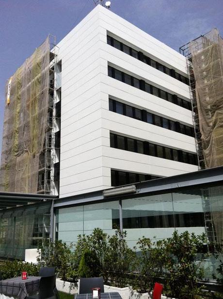 A-cero Projects Avanzan las obras de rehabilitación de fachada, de un céntrico edificio de Madrid