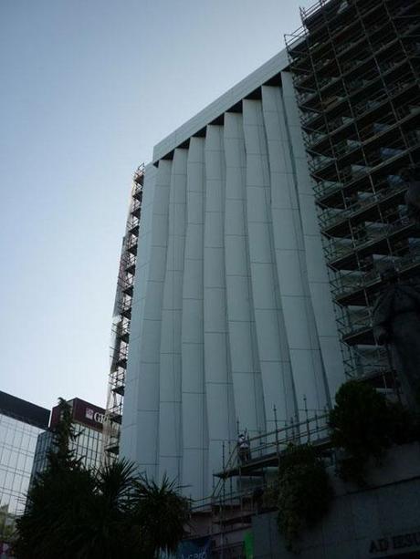 A-cero Projects Avanzan las obras de rehabilitación de fachada, de un céntrico edificio de Madrid