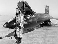 Actualidad Informática.Muere Neil Armstrong primer hombre que pisó la Luna. Rafael Barzanallana