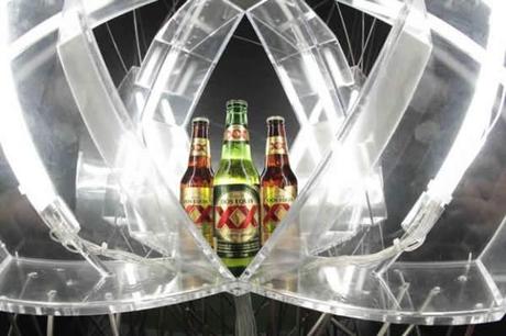 “Dos Equis da un paso adelante para mostrar su evolución con arte y fotografía”