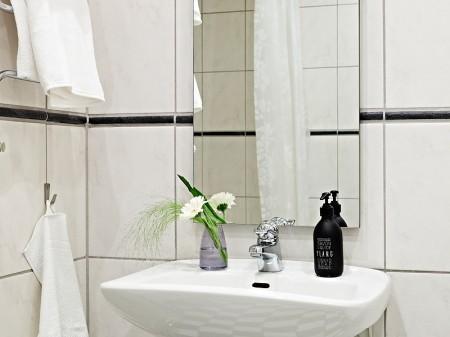 fotos pisos suecos estilo nórdico blog estilo nórdico diseño de interiores decorar casas decoración pisos pequeños decoración muebles de ikea decoración mini pisos decoración escandinava decoración en gris decoración en colores neutros decoración de interiores deco blog cocinas modernas cocinas blancas blog interiores blog decoración sueca blog decoración nórdica blog de interiorismo 