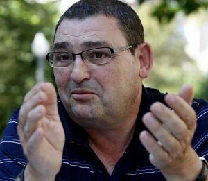 “Gano 5.100 euros al mes –se lamenta Guillermo Collarte, diputado del PP– y las paso canutas”