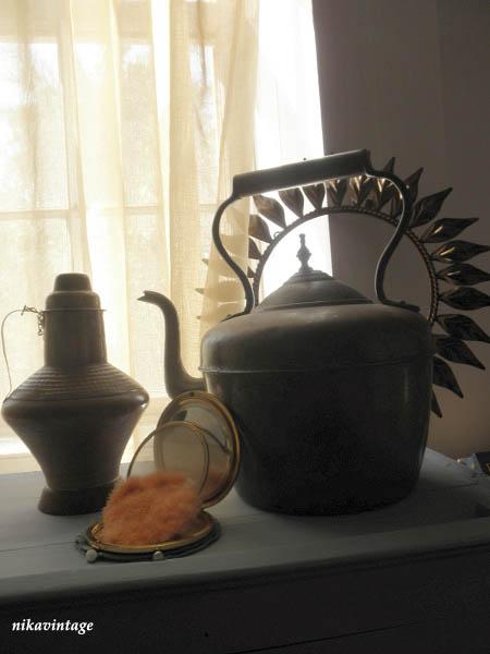 Una polvera antigua y algo más