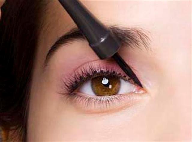 Propuesta Make up primavera-verano de LBEL y CYZONE CON EL PASO A PASO