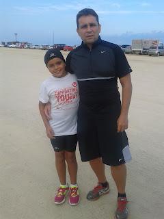 Series en la playa y natación en el club