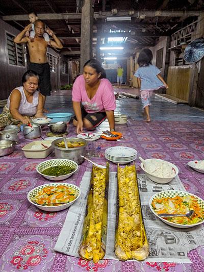 Una Noche con la Etnia Iban, los Cortadores de Cabezas