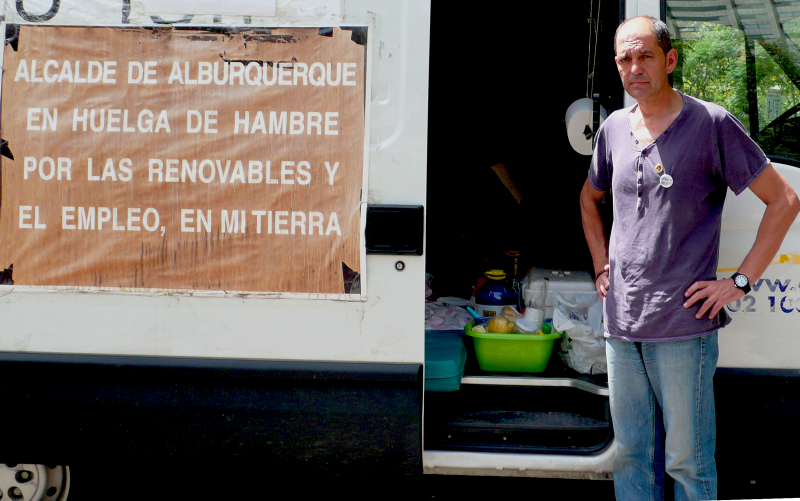 “Las eléctricas son el verdadero cacique de este país”