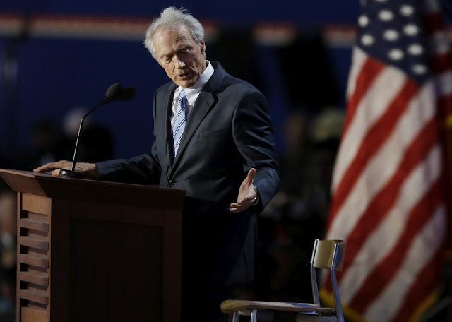 Clint Eastwood le echa la bronca a un Obama invisible