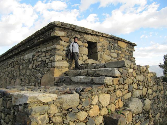 Crónicas mochileras en Conchucos: de Chacas a Huaraz y ruinas de Wilcahuaín