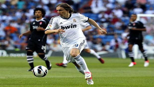 Barcelona sigue en lo más alto de La Liga