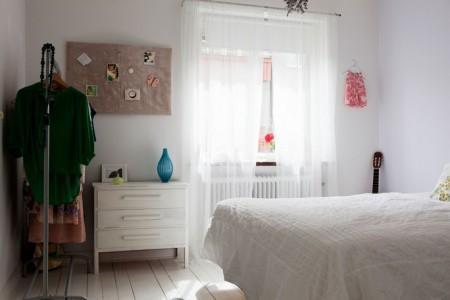 Sillas Hormiga de Fritz Hansen Kitchen Aid en rojo jarra termo de Stelton Estilo nórdico elegante estilo nórdico decoración estantería en blanco de String diseños de interiores cocinas diseño de interiores diseño d interiores decoración y diseño de interiores decoración salones decoración salón decoración interiorismo decoración interiores decoración del hogar decoración de diseño casas de diseño de interiores blog interiorismo blog decoración nórdica alta decoración 