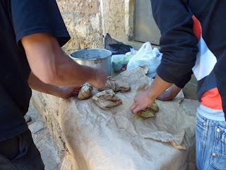 Huaraz (Perú) - El dia de la pachamanca