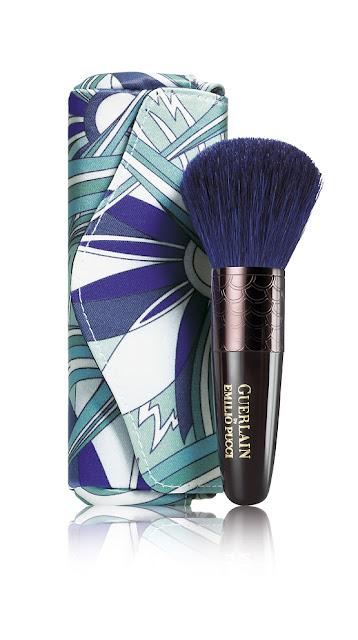 El verano perfecto es con Pucci y Guerlain.