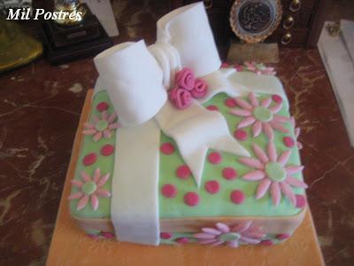 He vuelto, mis últimos trabajos y pasta de azúcar