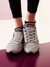 VIDA MÁS ALLÁ DE DECHATLÓN: GUAPAS EN EL GYM