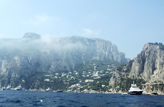 In love with... CAPRI