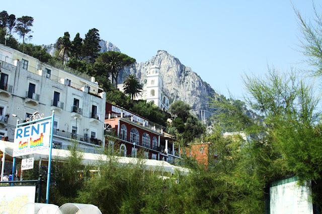 In love with... CAPRI