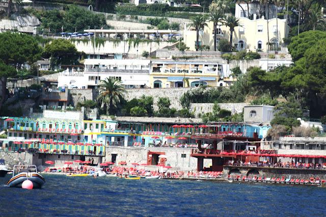 In love with... CAPRI